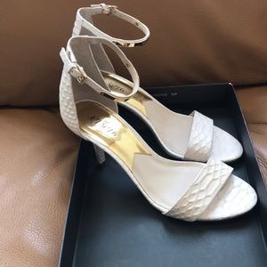 Michael Kors The Jetset6 snakeskin sandals w box